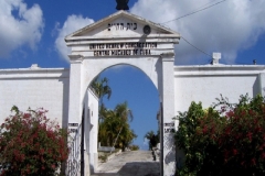 1_01-guanabacoa-cemetery